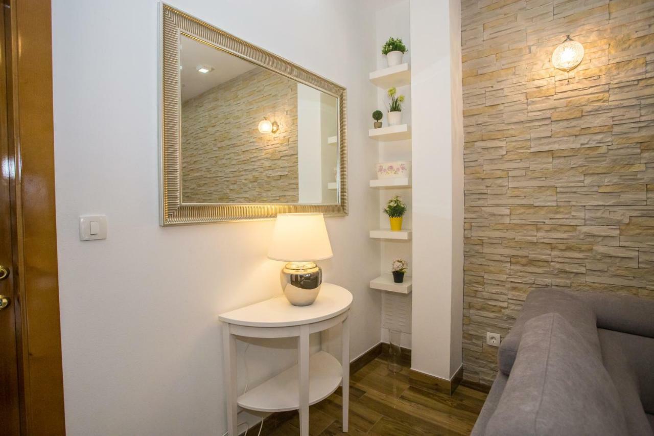 פורץ Exclusive Apartment Magnolia מראה חיצוני תמונה